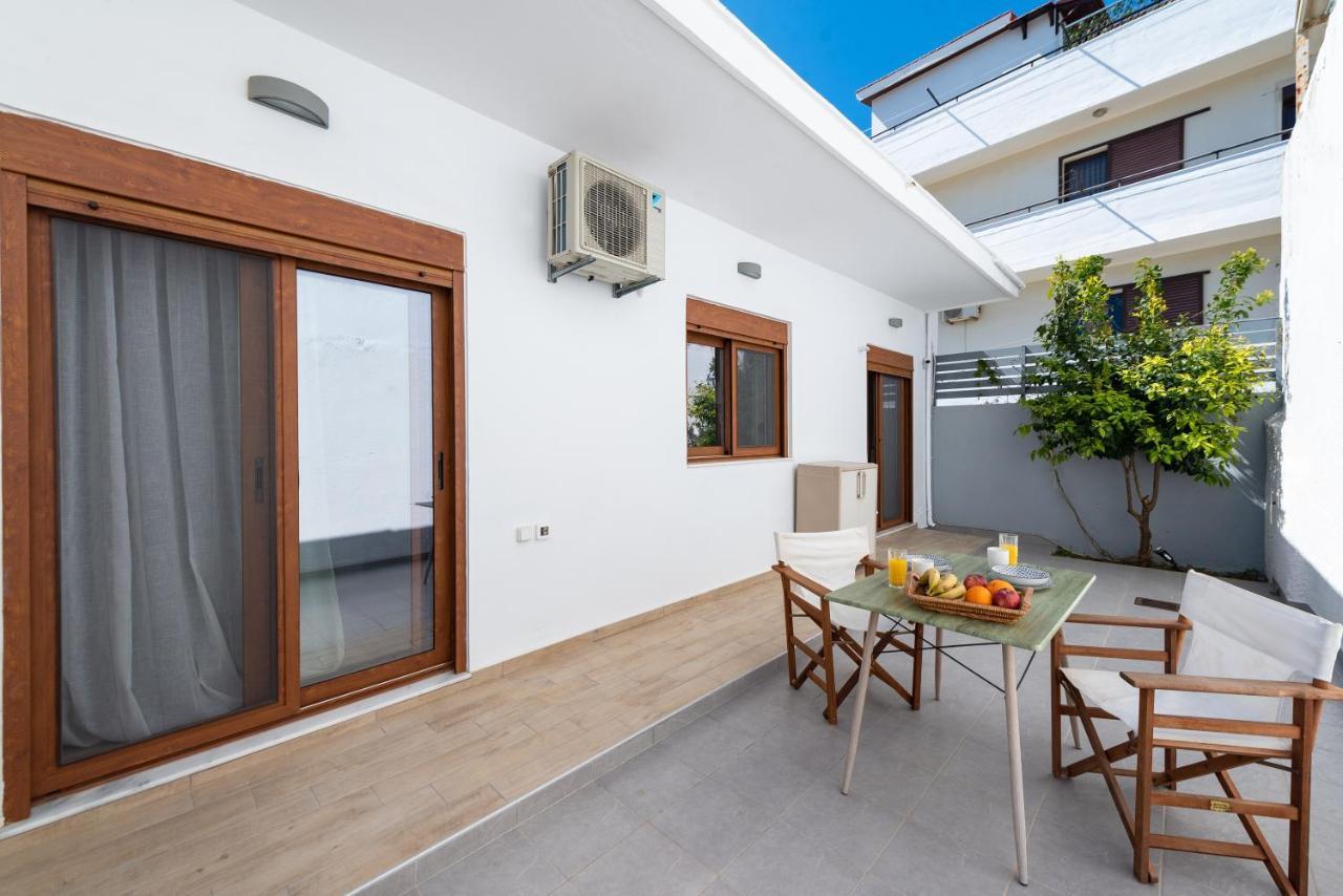 Ritas Modern In-City House Rhodes City Εξωτερικό φωτογραφία